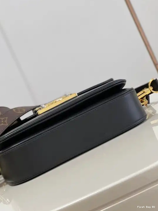 Firstbag SWING Vuitton Louis 0622